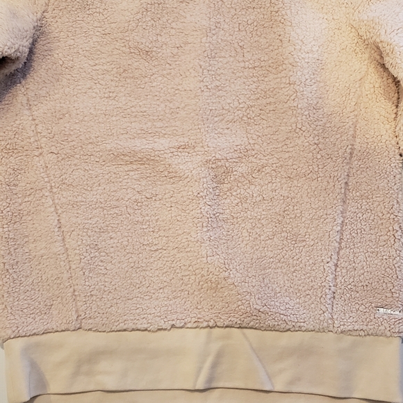 Marc NY fuzzy pink sweatshirt  size small - Picture 5 of 5